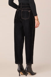 Spliced Panel Barrel Leg Jeans